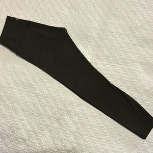 Lululemon  leggings size 6